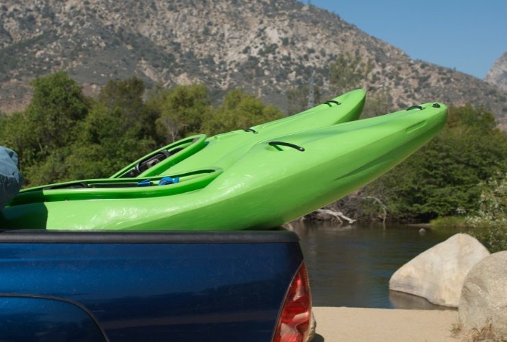 how-to-transport-a-kayak-on-a-small-car