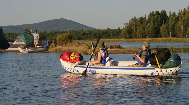 kayak-vs-boat